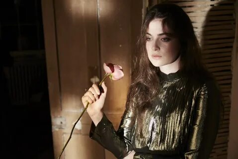 Picture of Millie Brady