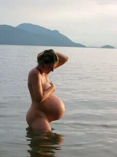 prebella5 on Twitter: "Such a huge belly! #pregnant #preggo 