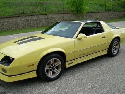 1987 CAMARO IROC Z 350 YELLOW 88,89,90,91,92