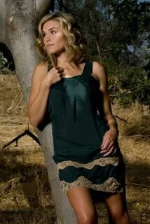 Emily Rose Emily rose, Emily rose actress, Tank top fashion