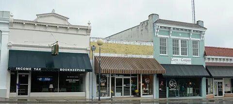 File:Tifton Commercial Historic District 10, Tifton, GA, US.