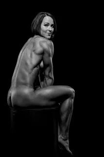 Fitness & Bodybuilding Photography Athletic Nudes with Mindy