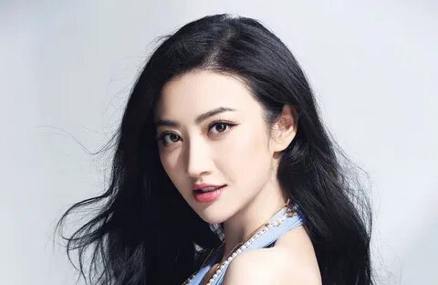 Jing Tian Sexy Bikini Feet Pictures - One Of The Hot Chinese