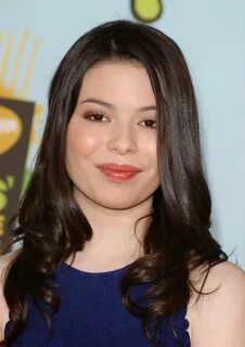 World Hot Actress: Miranda Cosgrove American actress and sin