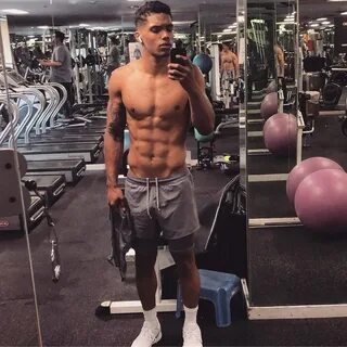 Picture of Rome Flynn