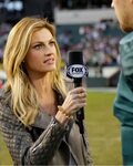 Familiarize with Erin Andrews wiki - fameknows.com