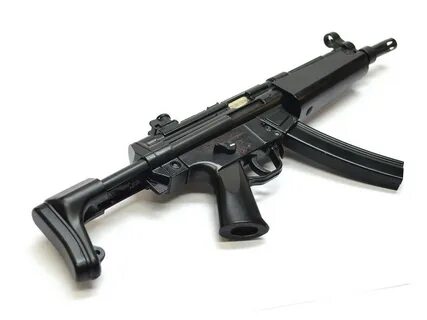 Зачем Незалежной старый немецкий пистолет-пулемет HK MP5? " 