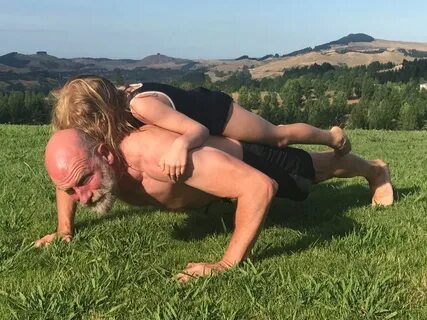 Graham McTavish on Twitter: "Year 6 of press ups with my ver