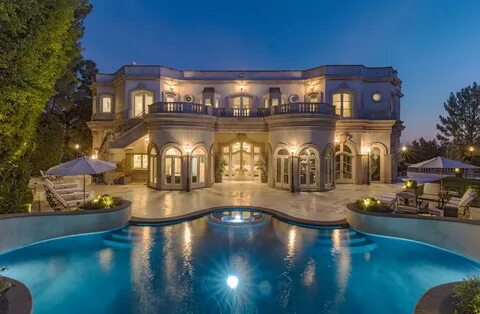 Remodelled Baroque Manor Sells for $30M in Beverly Hills (PH