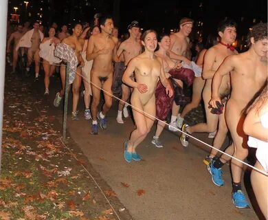 Nude run in college with a bj - Auraj.eu
