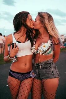 Pin by Alex 1471 on Rave!!! Raver girl, Girls in love, Rave 