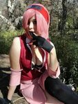 Hot Sakura cosplay.