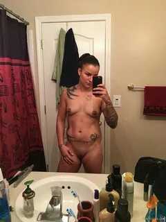 Raquel Pennington Nude LEAKED Pics & Lesbian Sex Tape