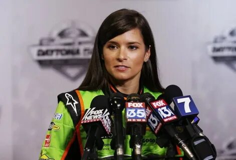 Can Danica Patrick Win Daytona? Poll