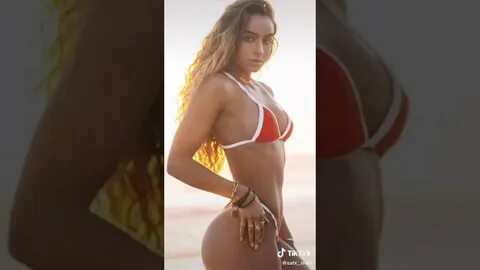 Sommer Ray Ass Gif