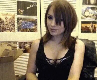 Girl Sexy GIF - Girl Sexy Webcam - Discover & Share GIFs