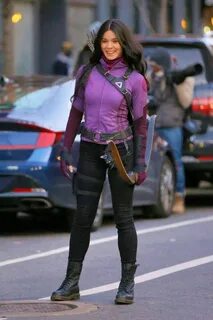 HAILEE STEINFELD on Hawkeye Set in New York 12/08/2020 Kate 