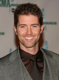 Microsoft Store - josh-turner