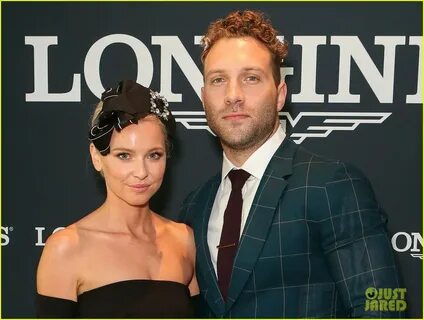 Jai Courtney & Girlfriend Mecki Dent Look Picture-Perfect at