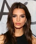 Awesome Emily Ratajkowski HQ Images Full HD Pictures