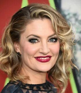 Madchen Amick At "Twin Peaks" premiere in Los Angeles - Cele