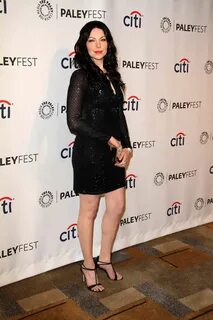 Laura Prepon Feet (28 photos) - celebrity-feet.com