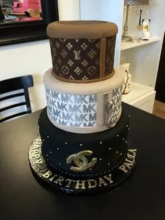 Pin by Nekya on вιятн ∂ αу ¢ αкєѕ 17 birthday cake, Chanel c