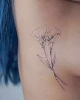 My favorite flower. Love this placement Calla lily tattoos, 