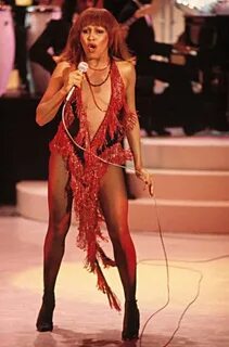 Tina Turner 1977 (Beyonce is nothing but a carbon copy impos