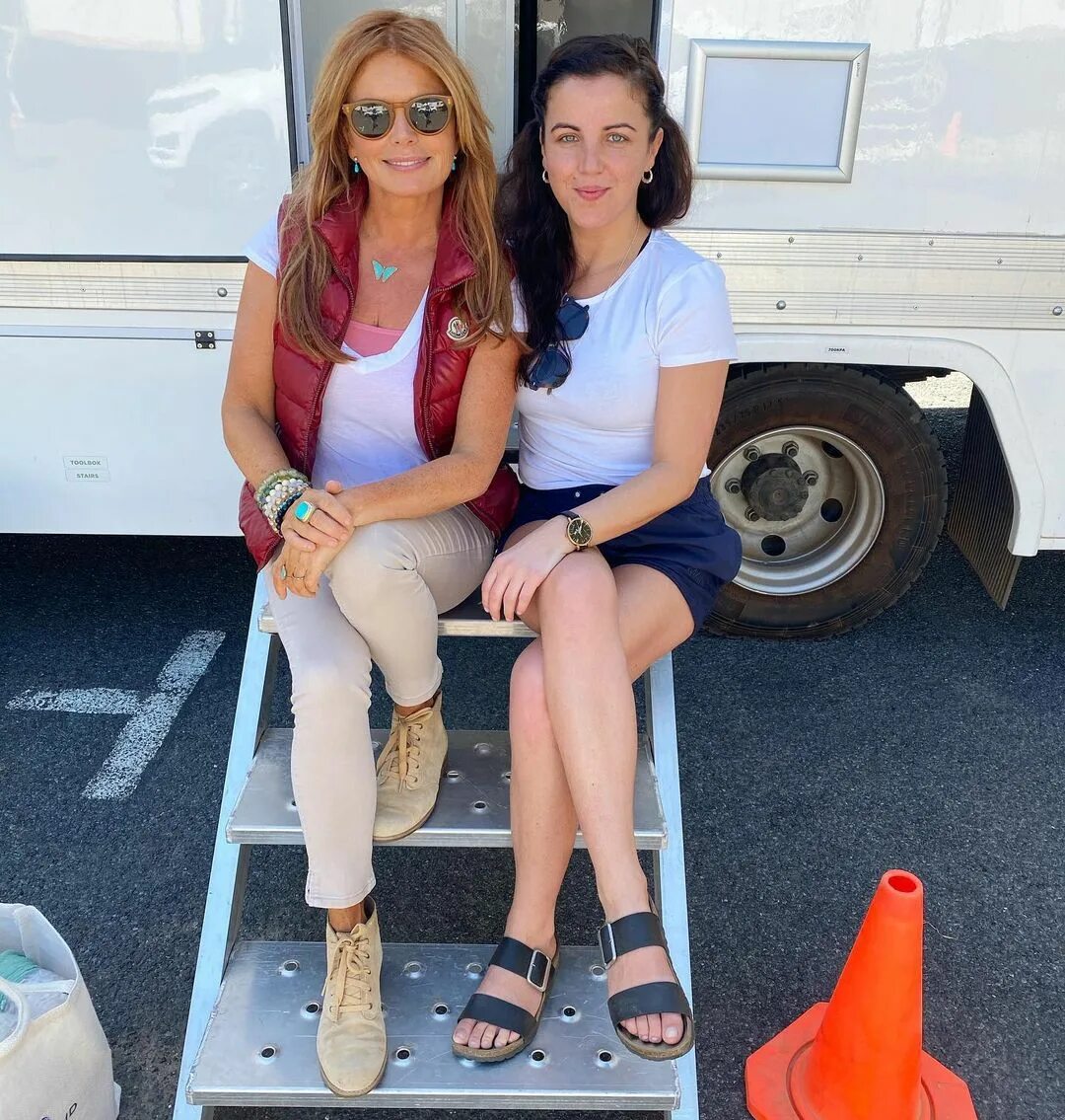 Instagram'da Roma Downey 🦋: "Just a couple of Derry Girls 💫 💚 ...