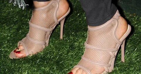 Hollywood Star Feet: Rosanna Arquette Feet