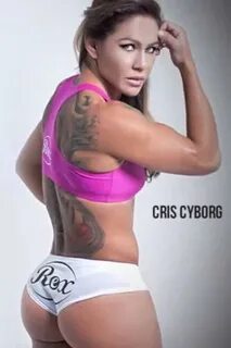 Cris Cyborg looking ALOT smaller Page 4 Sherdog Forums UFC, 