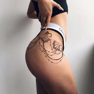 Женские татуировки на попе (40 фото)