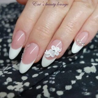 Best 70+ Almond shaped French tip nails 2018 Nail designs su