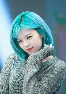 Pin by Anahita on TWICE Ξ JEONGYEON Twice, Kpop girls, Blue 