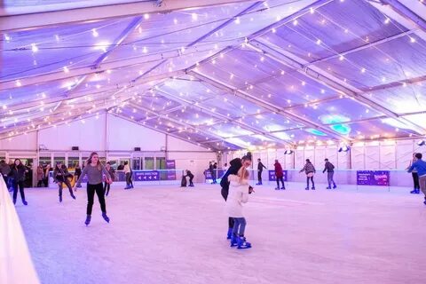 Gallery Skate Manchester Ice Rink at Cathedral Gardens