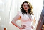 Kat Dennings thread, because the world needs a fat-breasted 