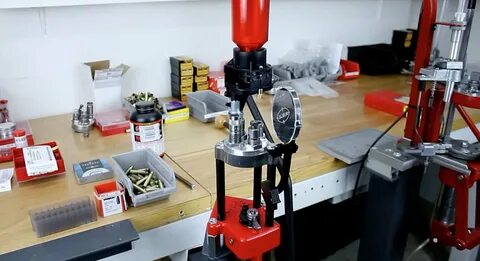 Best Progressive Reloading Press Reviews 2018 - How to choose? 