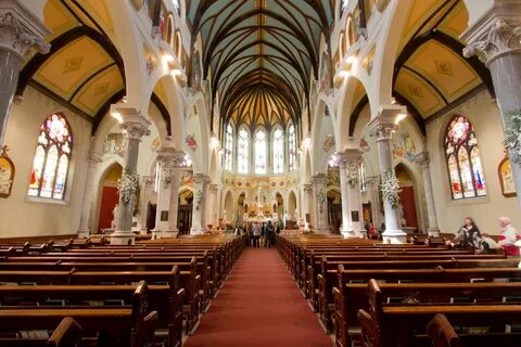 File:Inside the Church of Our Lady Immaculate, Guelph.jpg - 