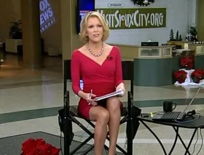 Megyn kelly upskirt pics 💖 Megyn Kelly's sexy nearly nude an