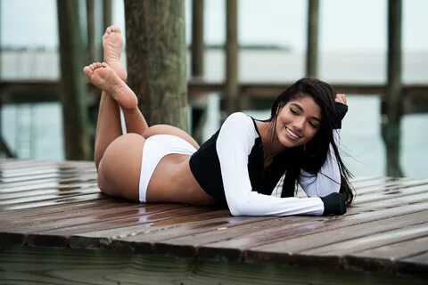 Yovanna Ventura's Feet wikiFeet