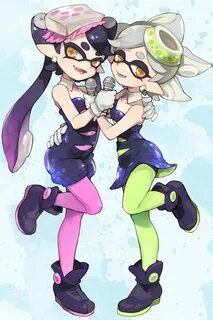 2girls aori(splatoon) black_hair brown_eyes detached_collar 