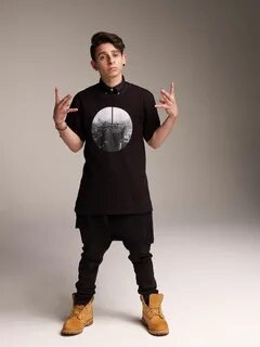 Мойзес Ариас (Moises Arias)