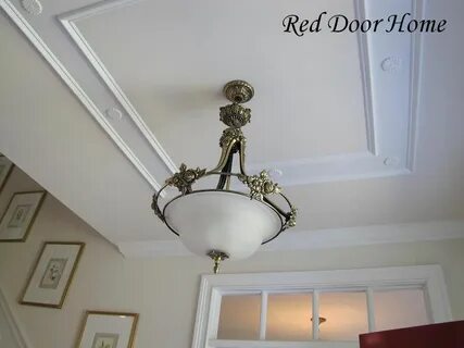 I like this "faux" tray ceiling effect Ceiling trim, Ceiling