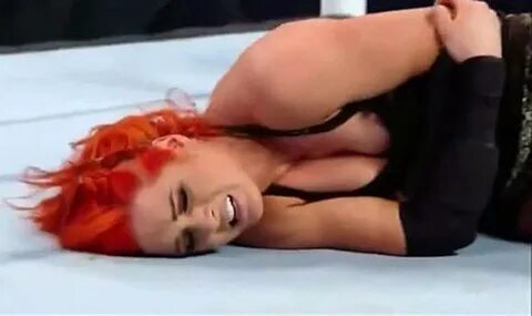 Becky Lynch Nude Nip Slip Pics & Porn Video - OnlyFans Leake