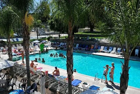 Glen Eden Nudist Resort in Southern California