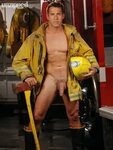 ★ Bulge and Naked Sports man : Firefighter