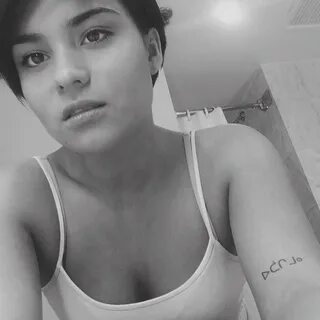 The Hottest Devery Jacobs Photos Around The Net - 12thBlog