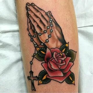 Hands pray roses rosary tattoo Hình xăm ở bàn tay, Hình xăm,