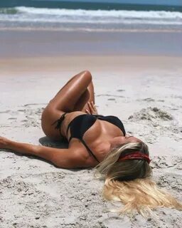 Кайла Симмонс.